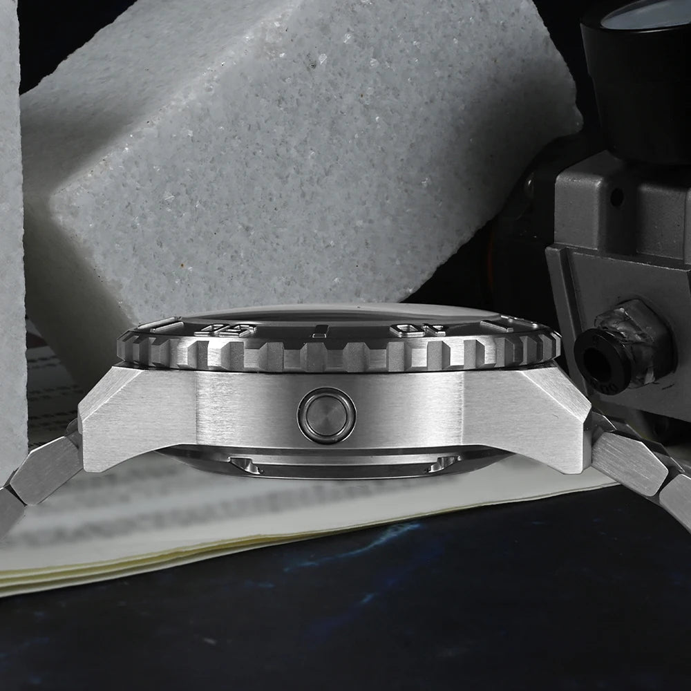 Deep Diver Automatic Watch SN0147